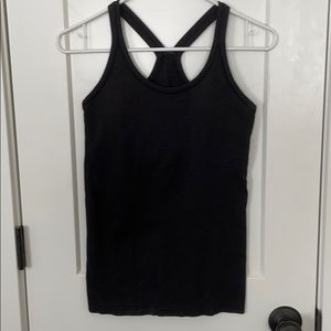 Lululemon ebb to street tank